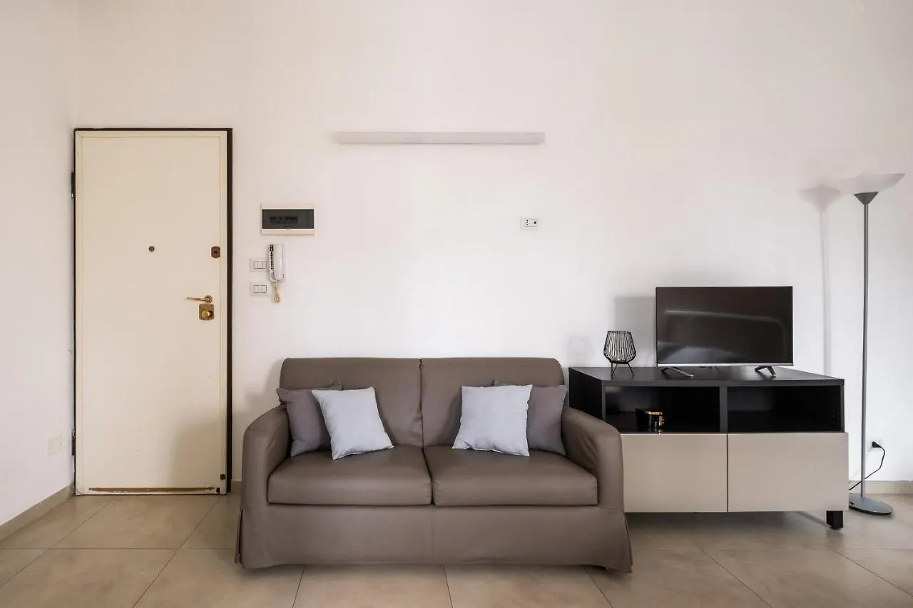Palazzina Carracci Apartment Bologna Italy